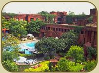 5 Star Deluxe Hotel Mughal Sheraton Agra India
